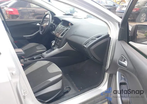 2012 Ford Focus Se z USA, uszkodzony, nr VIN 1FAHP3K23CL256723